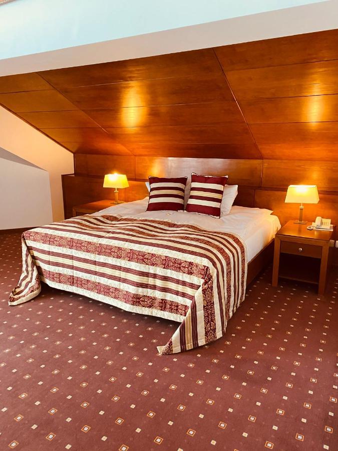 Casa Jasmine Hotell Braşov Eksteriør bilde