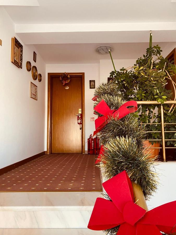 Casa Jasmine Hotell Braşov Eksteriør bilde